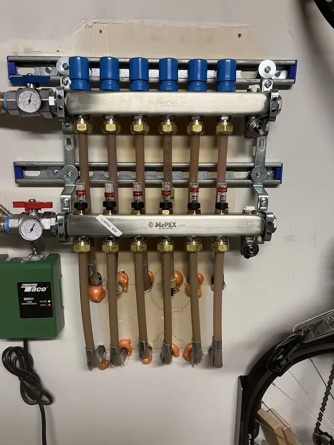 Plumber performing Water Heater Repair at a residential property in Safford